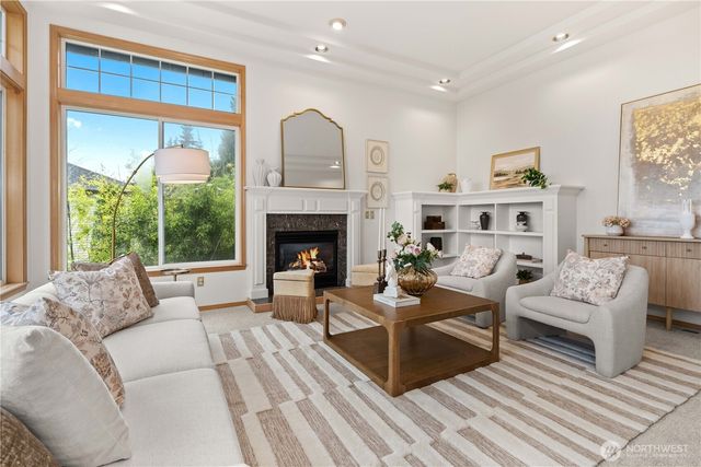 5404 NE 197th Street, Lake Forest Park, WA 98155