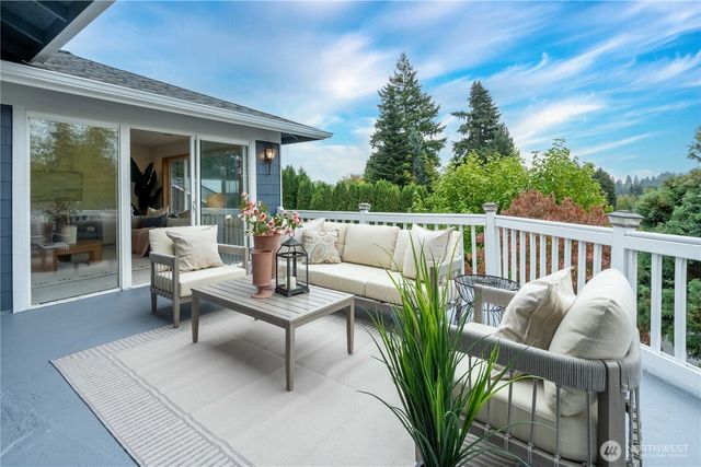 5404 NE 197th Street, Lake Forest Park, WA 98155