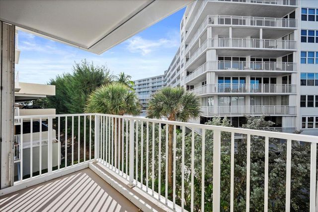 3540 S Ocean Boulevard 309, South Palm Beach, FL 33480