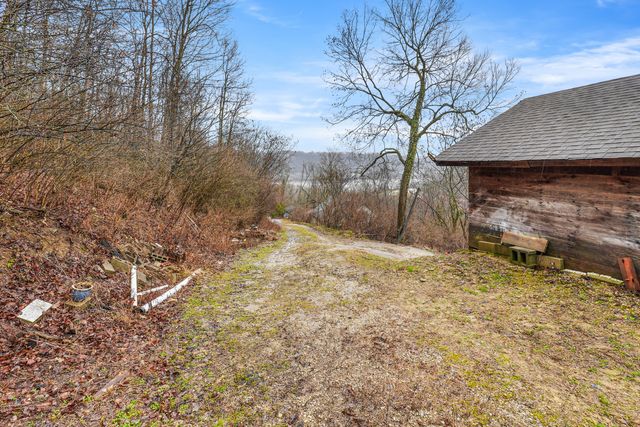 3085 Point Pleasant Road, Hebron, KY 41048