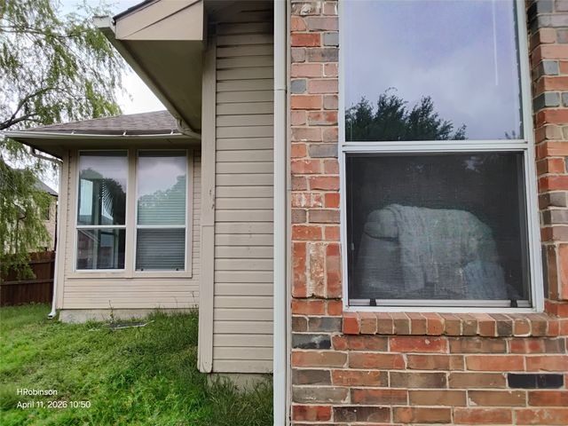 8601 Lariat Circle, Fort Worth, TX 76244