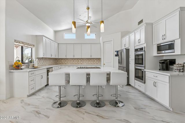 11155 E GOLD DUST Avenue, Scottsdale, AZ 85259