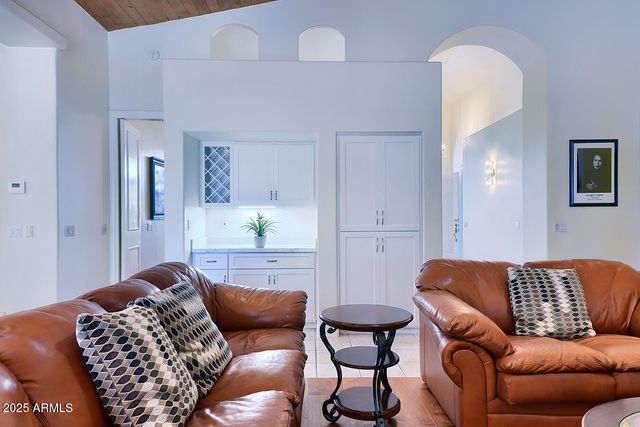 11155 E GOLD DUST Avenue, Scottsdale, AZ 85259