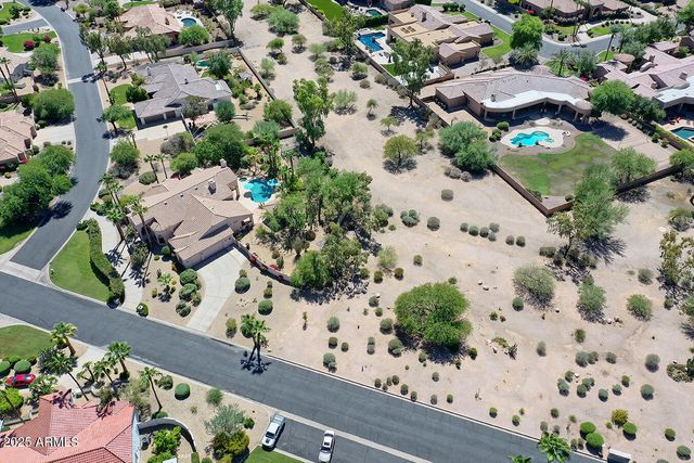 11155 E GOLD DUST Avenue, Scottsdale, AZ 85259