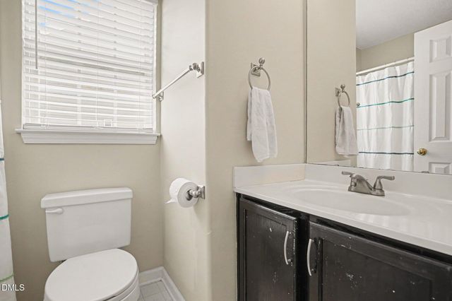 109 Danesway Drive, Holly Springs, NC 27540