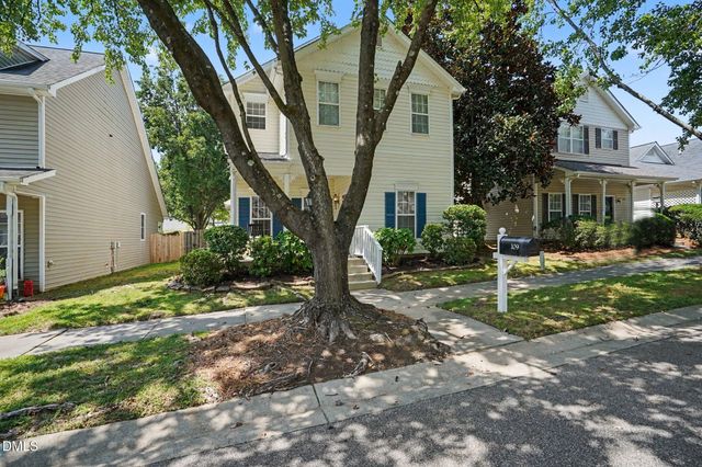 109 Danesway Drive, Holly Springs, NC 27540
