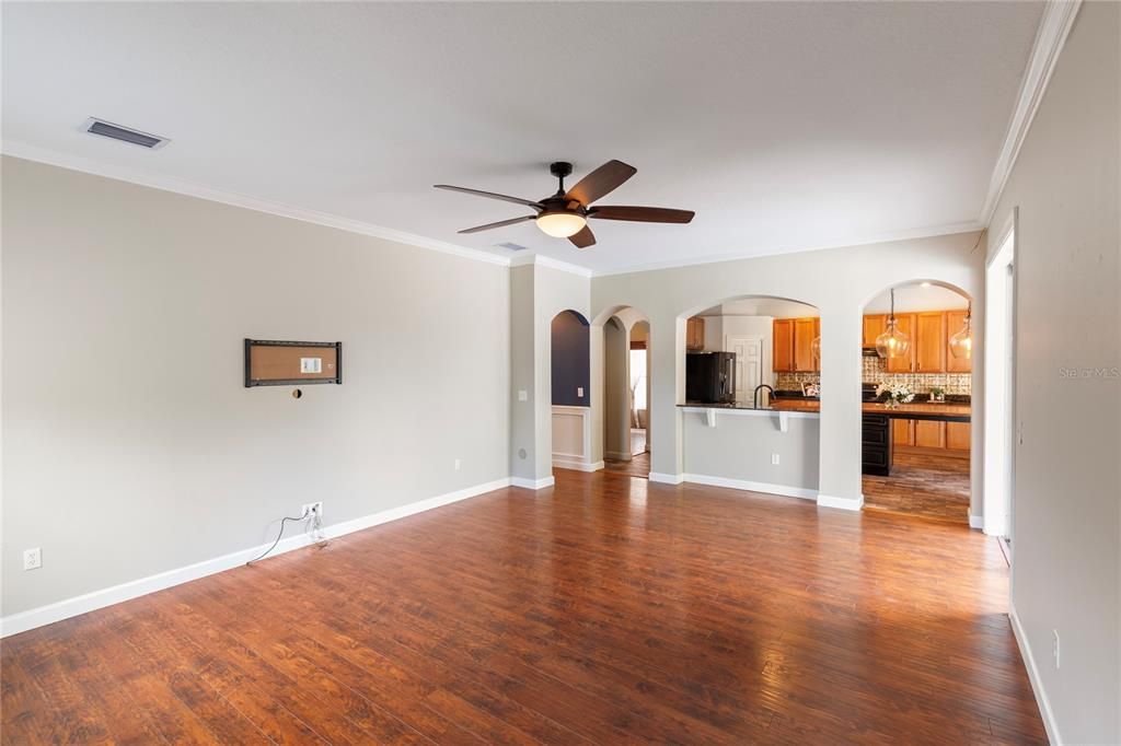 Image 10 of property listing at 3255 DUNSTABLE DRIVE, Land O Lakes, FL 34638
