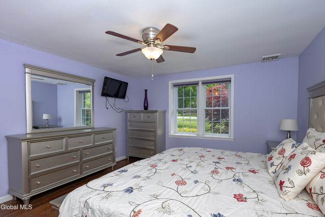 1100 Sacandaga Road, Glenville, NY 12302