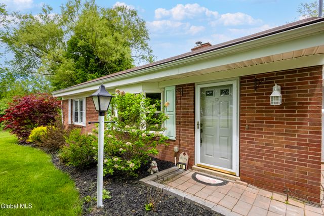 1100 Sacandaga Road, Glenville, NY 12302