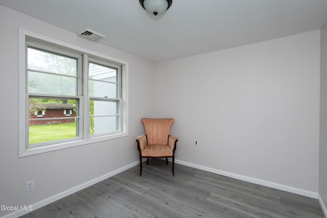 1100 Sacandaga Road, Glenville, NY 12302