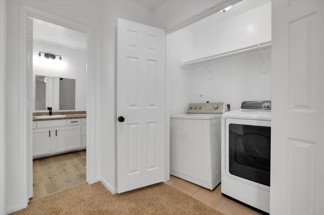 6933 Liverpool Street A, Houston, TX 77021