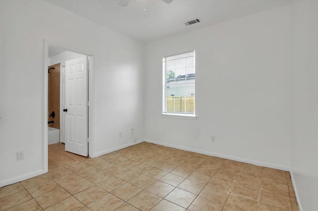 6933 Liverpool Street A, Houston, TX 77021
