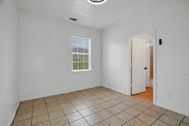 6933 Liverpool Street A, Houston, TX 77021