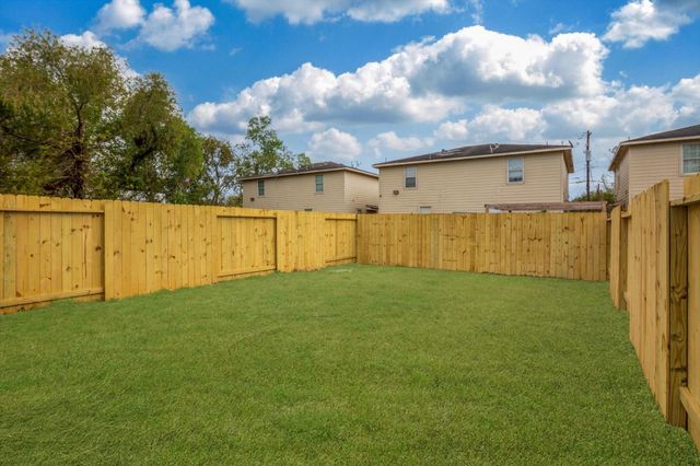 6933 Liverpool Street A, Houston, TX 77021