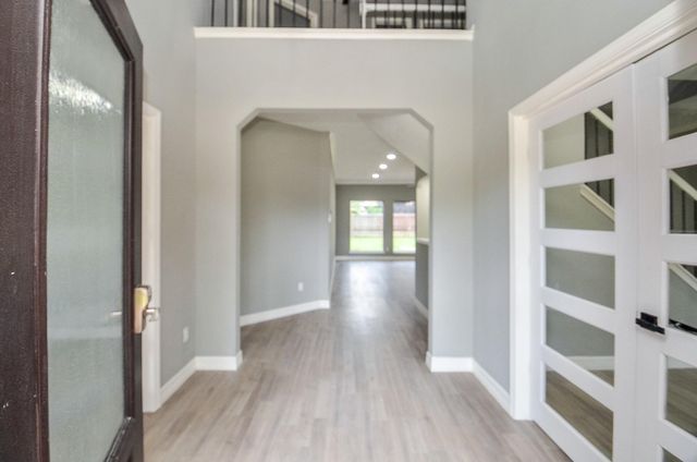9211 Abbey Chase Lane, Houston, TX 77095