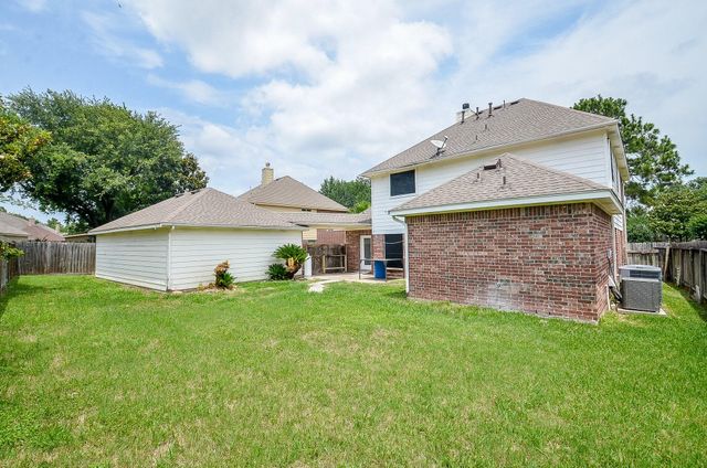 9211 Abbey Chase Lane, Houston, TX 77095