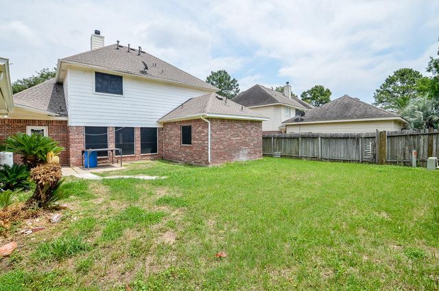 9211 Abbey Chase Lane, Houston, TX 77095