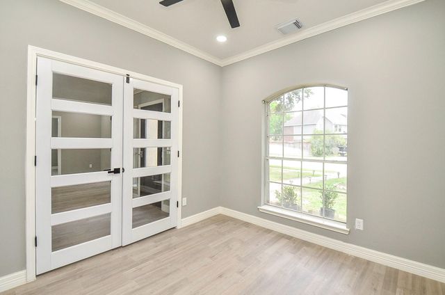 9211 Abbey Chase Lane, Houston, TX 77095