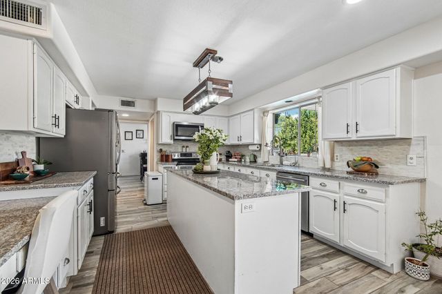 19419 N 67TH Drive, Glendale, AZ 85308