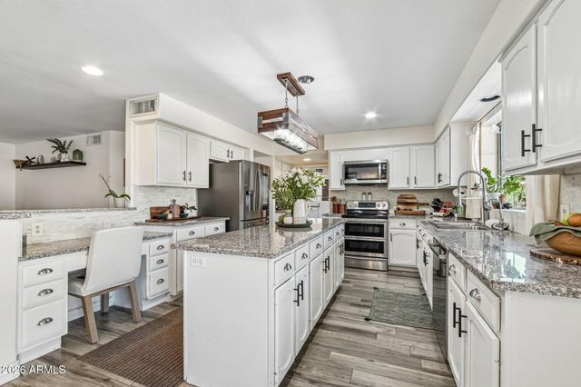 19419 N 67TH Drive, Glendale, AZ 85308