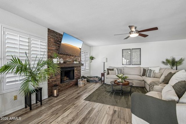 19419 N 67TH Drive, Glendale, AZ 85308