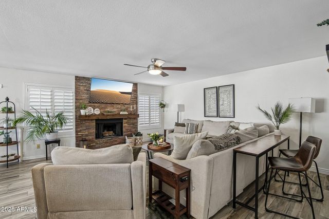 19419 N 67TH Drive, Glendale, AZ 85308