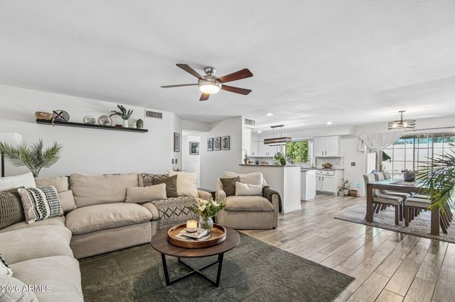 19419 N 67TH Drive, Glendale, AZ 85308
