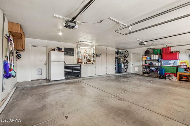 19419 N 67TH Drive, Glendale, AZ 85308