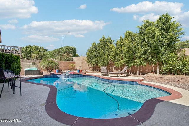 19419 N 67TH Drive, Glendale, AZ 85308