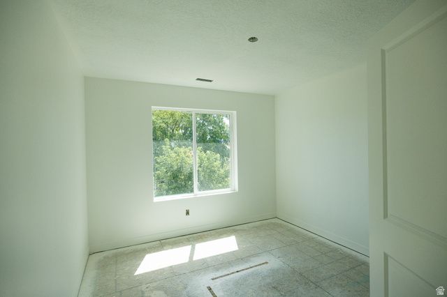2779 S SAYSAY WAY, Magna, UT 84044