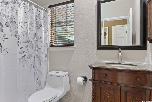 922 Riverstone Dr, San Antonio, TX 78258