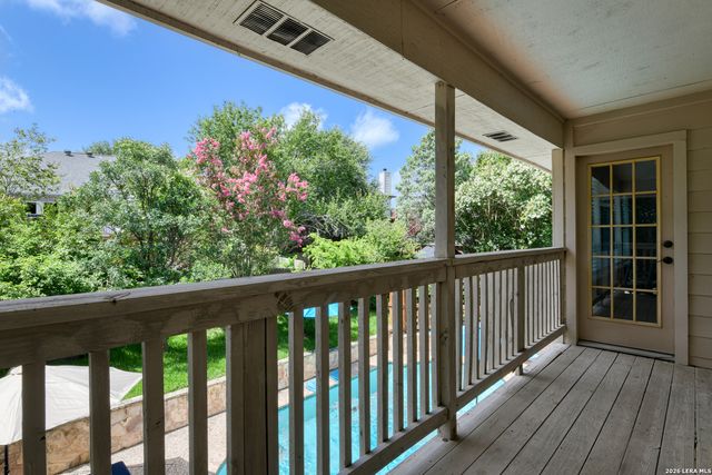 922 Riverstone Dr, San Antonio, TX 78258