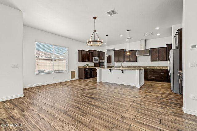 2664 E HAZELTINE Way, Gilbert, AZ 85298