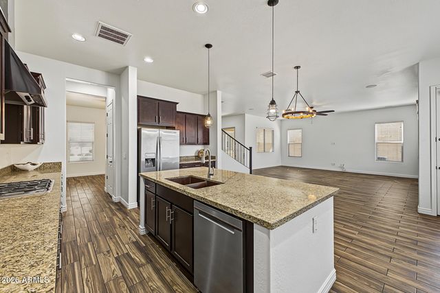 2664 E HAZELTINE Way, Gilbert, AZ 85298