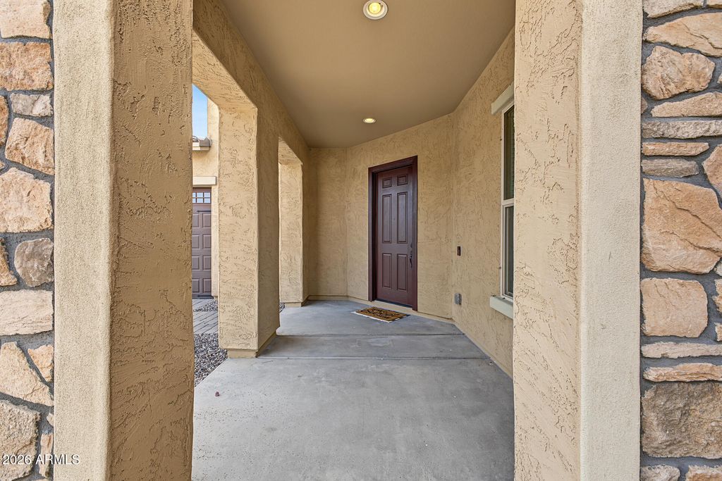 2664 E HAZELTINE Way, Gilbert, AZ 85298 — photo 5