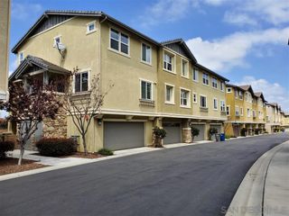 3037 Cole Grade Dr, Santee, CA 92071