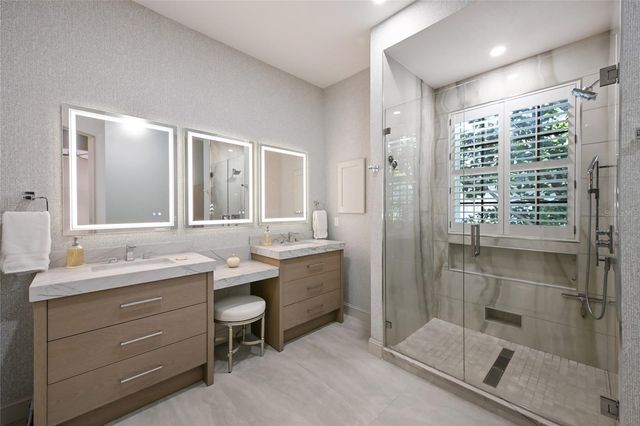 1749 LINCOLN PARK CIRCLE, Sarasota, FL 34236