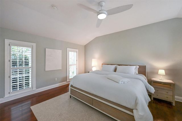 1749 LINCOLN PARK CIRCLE, Sarasota, FL 34236