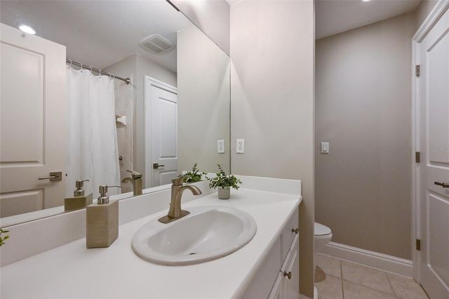 1749 LINCOLN PARK CIRCLE, Sarasota, FL 34236