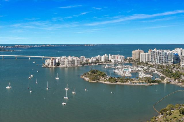 1749 LINCOLN PARK CIRCLE, Sarasota, FL 34236