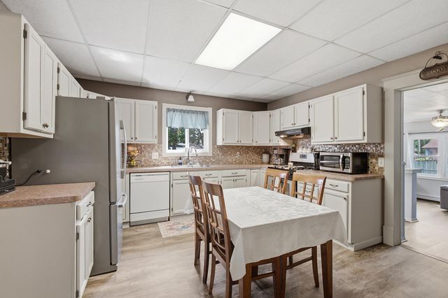 125 3rd Avenue S, South Saint Paul, MN 55075