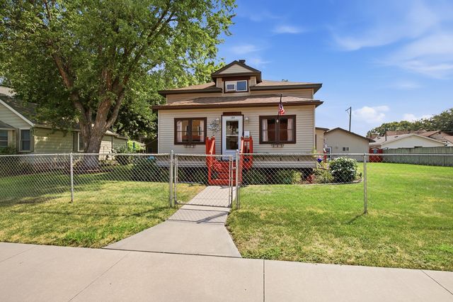 125 3rd Avenue S, South Saint Paul, MN 55075