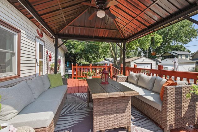 125 3rd Avenue S, South Saint Paul, MN 55075