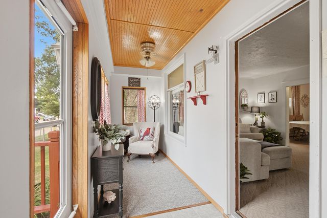 125 3rd Avenue S, South Saint Paul, MN 55075