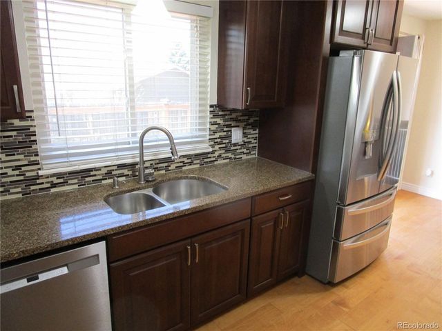 1291 S Olathe Way, Aurora, CO 80017