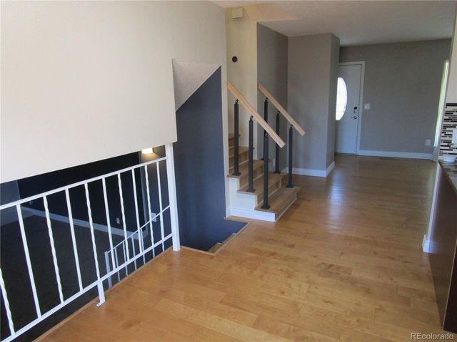 1291 S Olathe Way, Aurora, CO 80017