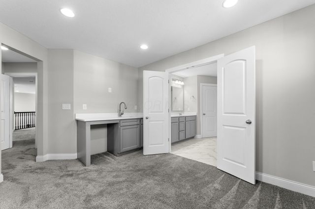 324 W Wind Road, Delaware, OH 43015