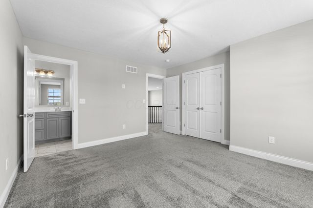 324 W Wind Road, Delaware, OH 43015