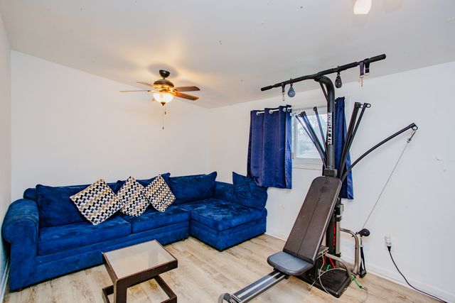 822 11th Street, North Chicago, IL 60064