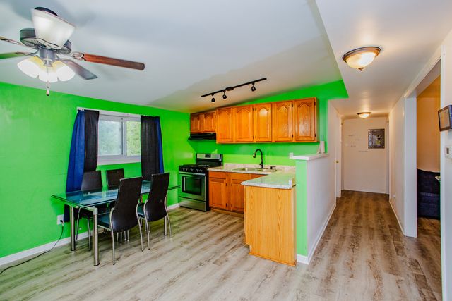 822 11th Street, North Chicago, IL 60064